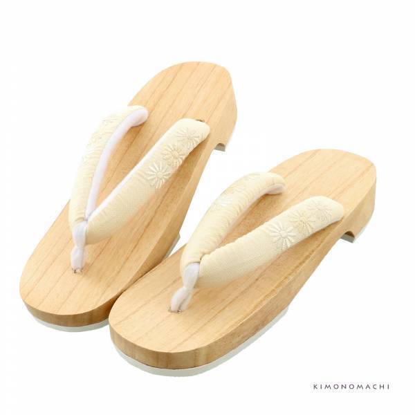 【浴衣2023】コーディネートしやすい新作オリジナル「刺繍下駄」を発売