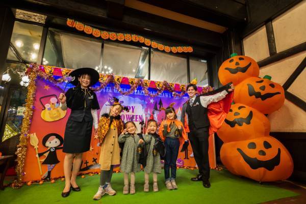 秋はホテルでハロウィンパーティー！仮装をして楽しもう♪ イルミネーションやフォトスポットが登場！＜ホテルグリーンプラザ軽井沢＞