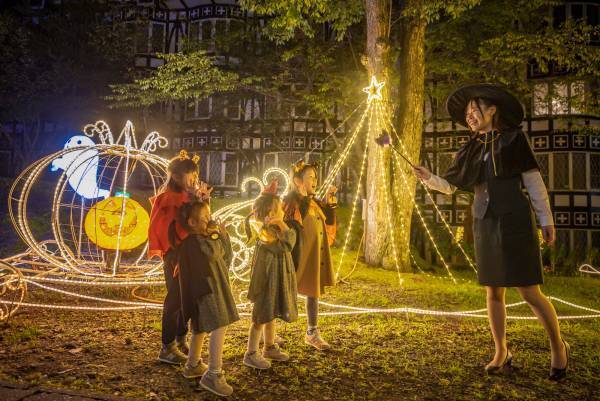 秋はホテルでハロウィンパーティー！仮装をして楽しもう♪ イルミネーションやフォトスポットが登場！＜ホテルグリーンプラザ軽井沢＞