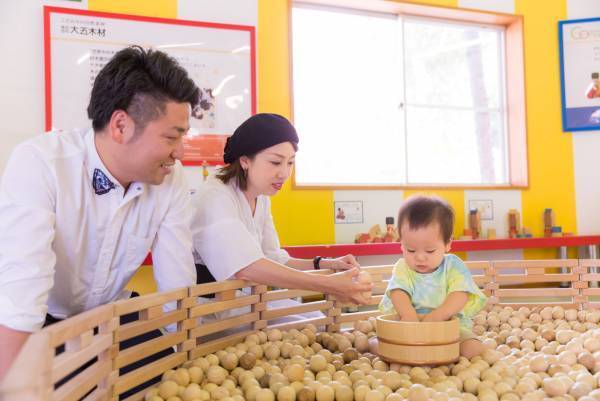 秋はホテルでハロウィンパーティー！仮装をして楽しもう♪ イルミネーションやフォトスポットが登場！＜ホテルグリーンプラザ軽井沢＞