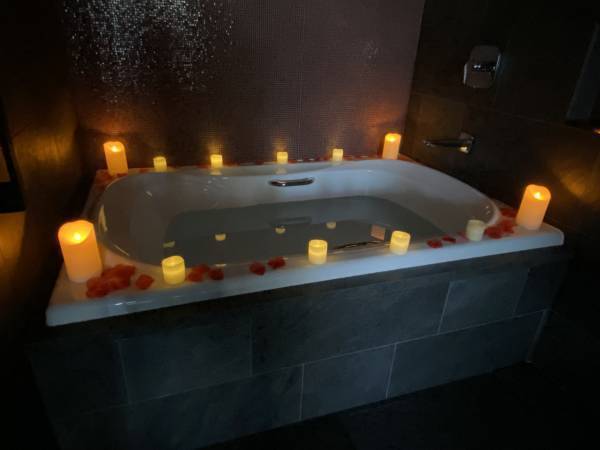 【ギャリア・二条城 京都】 1日2室限定　特別な日に、特別なサプライズを アニバーサリー デコレーション パッケージ販売