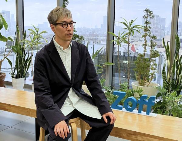 Zoff初のサステナブルメガネ  "See Blue #14" について開発関係者にスペシャルインタビュー