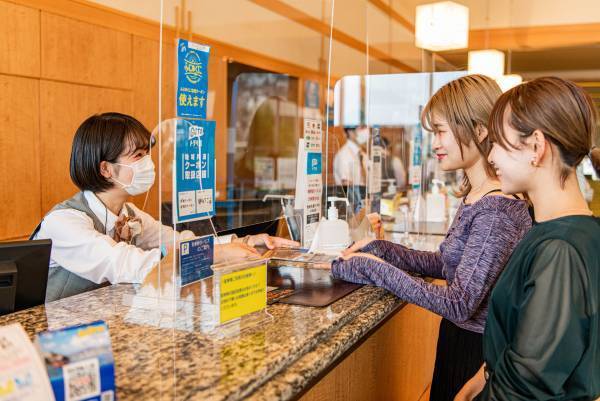 熱海で遊べるリアル脱出ゲーム 2023年7月23日までの開催期間延長が決定 リアル脱出ゲーム 対 ゴジラ 対 熱海ベイリゾート後楽園  『ゴジラ迫るホテルからの脱出』