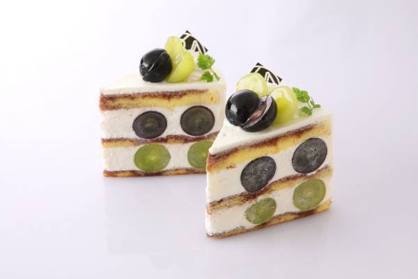 葡萄狩りに行きませんか？ 「ＰＲＥＭＩＵＭ葡萄ショート」が８月２９日より 新登場！ 【パティスリー洛甘舎】