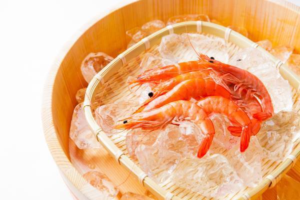 コロナ禍に開業後、初めてのクリスマスディナーを販売