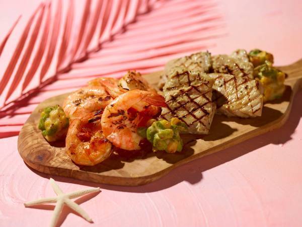 【リーベルホテル】夕焼けに染まるテラスで心が躍る最高の夏を。≪ハワイアンビアテラス2023～トワイライト・ナイト～≫を 7/14(金)より開催！