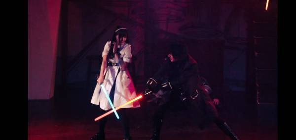 ミスヤングチャンピオン2018グランプリ小日向はる・2020優秀賞山腰美月 他出演　レーザービームライトで実現した2.8次元“童話系×コメディ”エンターテイメント舞台　カンフェティでチケット発売