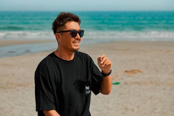 ダイバーズウォッチのパイオニア〈エドックス〉が、新たなブランドアンバサダーを起用