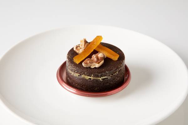 洛甘バレンタイン　大人のためのお酒を利かせたショコラ３種が２月１日に新発売！