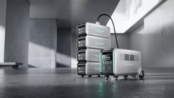 電力をもっと自由に。動く次世代蓄電池 ZENDURE SuperBase V ついに新発売