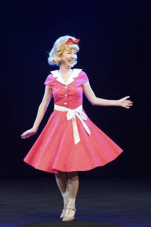 普段見られない、名古屋感満載な公演を楽しんでほしい 戸田恵子生誕66周年記念公演『ROUTE66～やったろみゃあ!～』 ゲネプロ＆取材会レポート