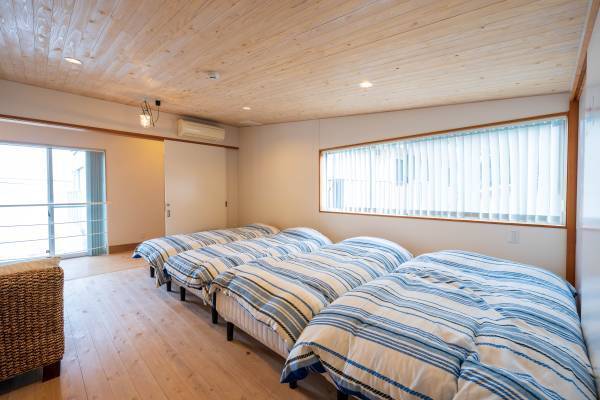 まるでプライベートビーチ感覚の絶景オーシャンビュー貸別荘「スイートヴィラ コスタデラロカ 真鶴」が4月1日開業＜リソル不動産＞