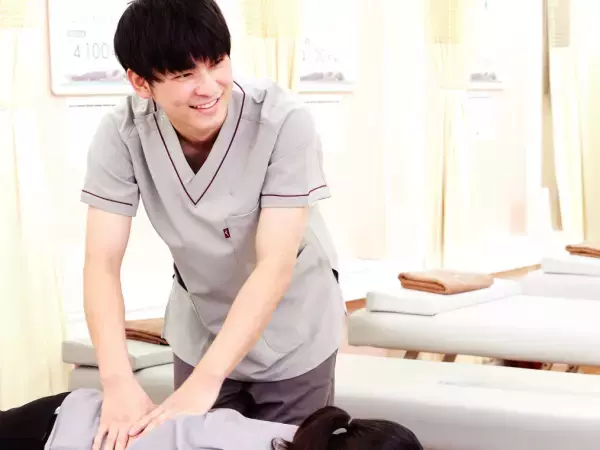 【1ヶ月3万人の実績！】「あい鍼灸院・接骨院 ホワイティ梅田院」が「ホワイティうめだ」プチシャンに2023年4月オープン！