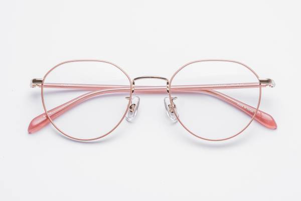 トレンド感のあるスタイリッシュなメガネフレームを お買得価格で一堂に集めた「メガネフェア」 ジェイアール京都伊勢丹にて開催！！