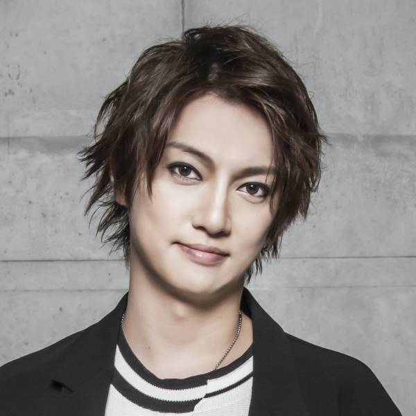 俳優、声優、お笑い芸人などジャンルを超えて集った 総勢57名の男性出演者による奇跡の朗読劇!! リーディングシアター「アドレナリンの夜」９月９日一般発売！ 企画・原作 秋元康、総合演出 堤幸彦とキャストを代表して８名よりコメントが到着！