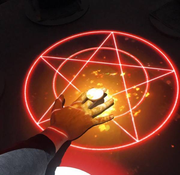 プロジェクションマッピングを駆使したリアル脱出ゲーム Projection Table Game『魔法料理アカデミー卒業試験からの脱出』開催決定