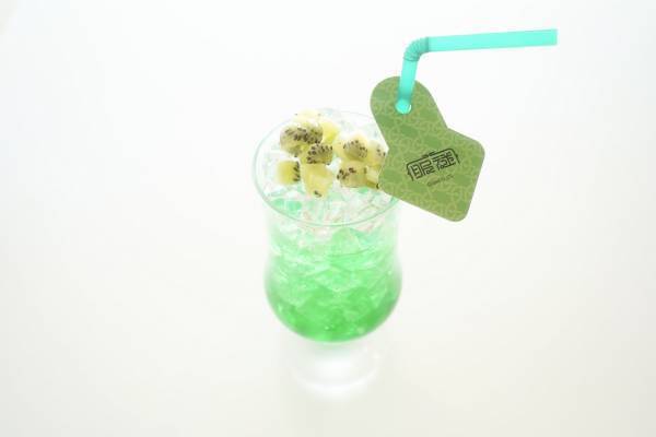 超人的シェアハウスストーリー『カリスマ』　東京・池袋「Mixalive TOKYO」にて２周年記念コラボカフェ&ショップ、期間限定開催！