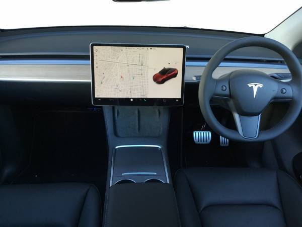 持続可能な社会の実現に向け、テスラのミッドサイズSUV『テスラ モデルY』のレンタルを開始！