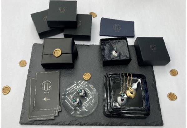 ㈱クロスフォー　若手育成の一環として都内ジュエリー専門学校生と初コラボを実施。