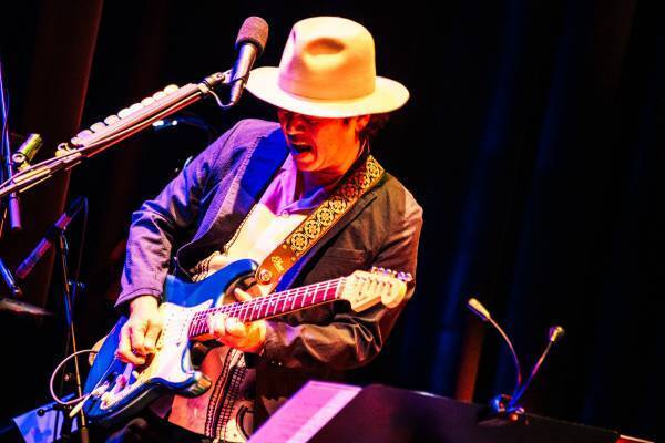 BEGINの島袋優、豪華ゲストアーティストが参加した初のソロアルバム「55rpm」を2024年2月にリリース！