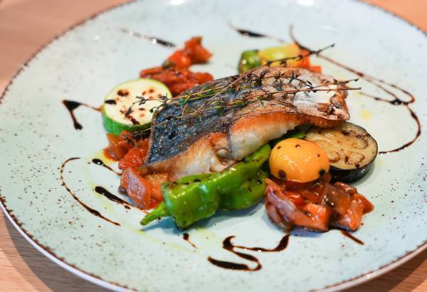 【プレママ・パパ安心】一棟貸切ヴィラ「マタニティプラン」受付開始。京丹後市「HOTEL＆湖邸 艸花 -SOKA-」