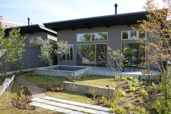 【プレママ・パパ安心】一棟貸切ヴィラ「マタニティプラン」受付開始。京丹後市「HOTEL＆湖邸 艸花 -SOKA-」