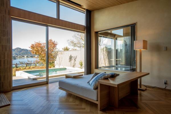 【プレママ・パパ安心】一棟貸切ヴィラ「マタニティプラン」受付開始。京丹後市「HOTEL＆湖邸 艸花 -SOKA-」