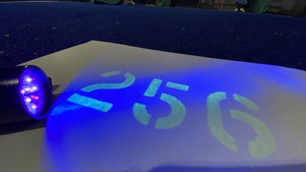 謎解きゲーム制作会社が本気で作った社内懇親会アクティビティ「鬼ごっこ型番号告発ゲーム『URADORI』」提供開始