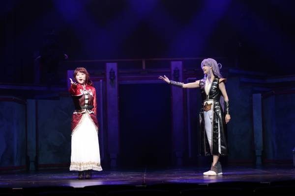 太田奈緒主演！舞台「魔法歌劇アルマギア〜episode.0〜」開幕