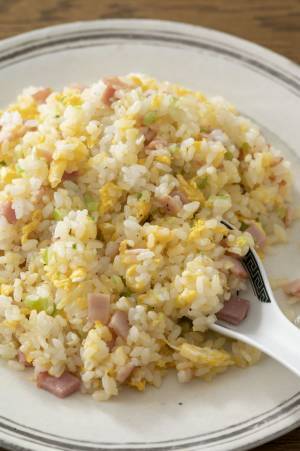 夫の定年、子どもの独立。料理家・上田淳子さんちの夫婦リスタート『今さら、再びの夫婦二人暮らし』