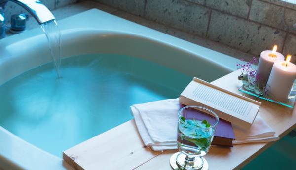 伊豆の温泉付高級貸別荘で『会席御前』と『石窯ブレッド』 が楽しめる、“夕食＆朝食デリバリープラン”発売開始！