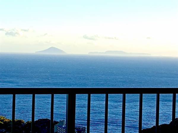 伊豆の温泉付高級貸別荘で『会席御前』と『石窯ブレッド』 が楽しめる、“夕食＆朝食デリバリープラン”発売開始！