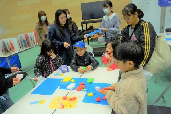 大阪国際大学短期大学部 栄養学科と幼児保育学科が公民連携「ミライのシゴトEXPO」(市制施行60周年記念事業)に参画