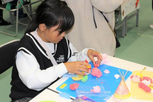 大阪国際大学短期大学部 栄養学科と幼児保育学科が公民連携「ミライのシゴトEXPO」(市制施行60周年記念事業)に参画