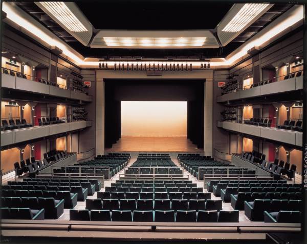 ＜ＢＳ松竹東急＞ 串田和美、松尾スズキ、大竹しのぶ、多部未華子ほか豪華出演！ 休館に入る「Bunkamuraシアターコクーン」の功績をたどる！！