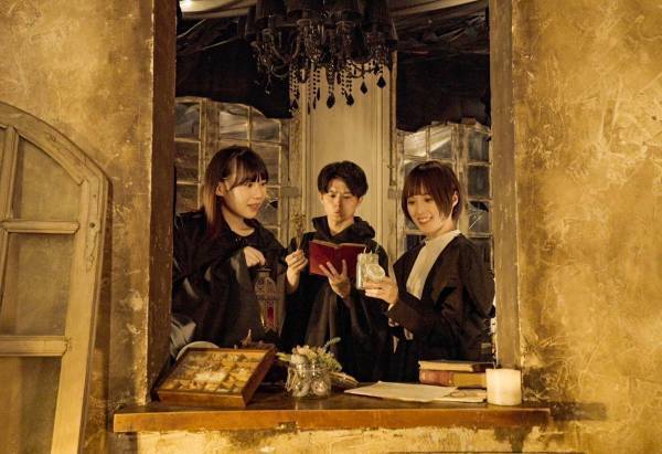 魔法とひらめきで奇妙な魔女の館から脱出せよ！ 『Escape from The NINE ROOMS 迷いの森の館からの脱出』 東京ミステリーサーカスにて開催決定！