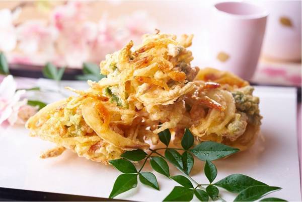 豪快海鮮料理とマリンレジャーを楽しむ海辺の温泉宿。大江戸温泉物語【南紀串本（和歌山県）】と【伊勢志摩（三重県）】で春のまんぞくバイキングスタート