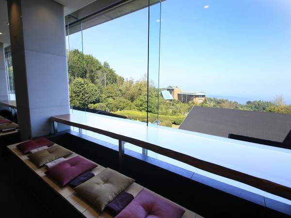 熱海の温泉旅館が「週末限定キャンドルナイトイベント」開催 ＜2023年7月9日まで＞生ビールサービスも