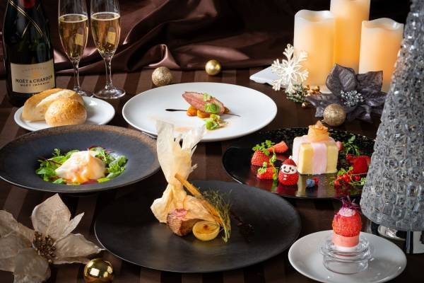 ホテル京阪 京都 グランデ 地中海料理＆ワイン・ビアバル「オクターヴァ」で楽しむ　 クリスマスディナーの予約を開始します。