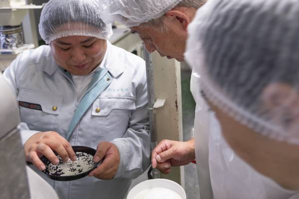 【宮城県・一の坊リゾート】安心、高品質な食材を求めて「Meet-Up TOHOKU ソト活 一の坊™️」“忠義さんのササニシキ”新米収穫の現場を訪ねました