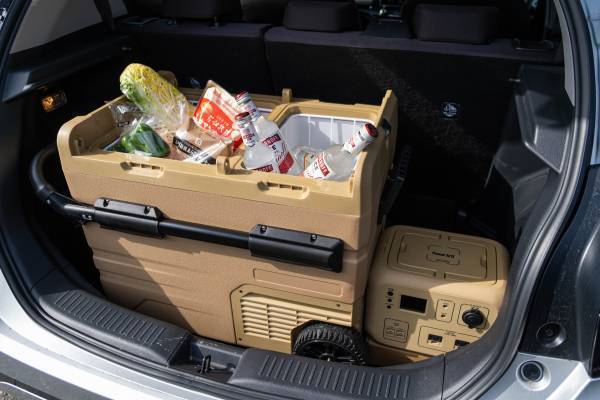 2室独立で冷蔵庫と冷凍庫を同時に使用可能！ パワーアップした”ポータブル冷蔵庫”『ICEBERG 45L』4月6日より発売開始！