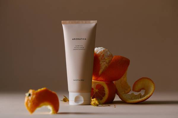 人気の韓国ヴィーガンコスメブランド 「AROMATICA(アロマティカ)」よりフェイシャルスクラブ発売開始！