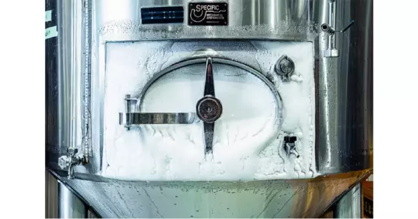 【三重県・ISEKADO】　構想15年、幻の凍結ビール　DIGNITY（ディグニティー）が200本限定で2023年5月24日より販売開始！