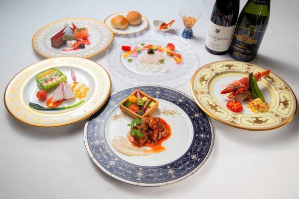 ココロおどるこの季節、淡路島西海岸でメリークリスマス　淡路島の贅沢グルメ『クリスマスコース』を12月15日より提供