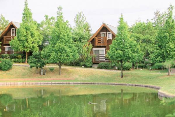 【ホテル・ロッジ舞洲】可憐な草花が咲き誇る大阪・舞洲のリゾート施設が4月7日から体験型イベント「彩ガーデン」開催！隣接する「ネモフィラ祭り」に合わせて、広いガーデンを一般開放！