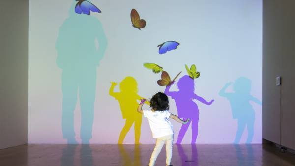 光と遊ぶ超体験型ミュージアム「魔法の美術館」開催決定!!