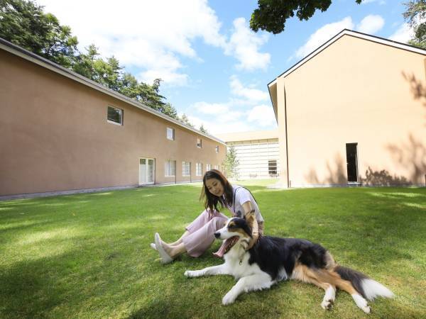 蓼科のホテルでわんちゃんと一緒に手ぶらでBBQを楽しもう！ ＜2023年7月1日～9月30日＞期間限定BBQプラン販売開始