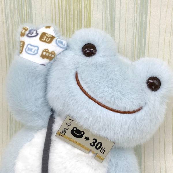 【かえるのピクルス】東京駅一番街イベント開催＆NEWデザインでのホテルパセラリビング宿泊コラボも！