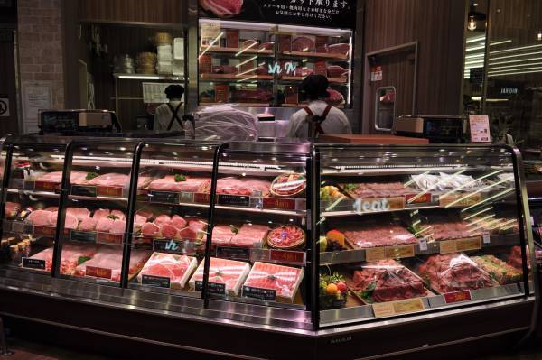 ライフ300店舗目となる「セントラルスクエアららぽーと門真店」がついにオープン！～対面販売やオリジナル商品が充実でお買い物の楽しさをお届け～