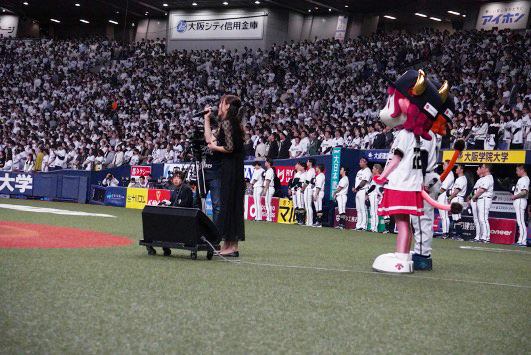オリックス・バファローズ“勝利の女神”、田畑実和 クライマックスシリーズ初戦で念願の国歌独唱！